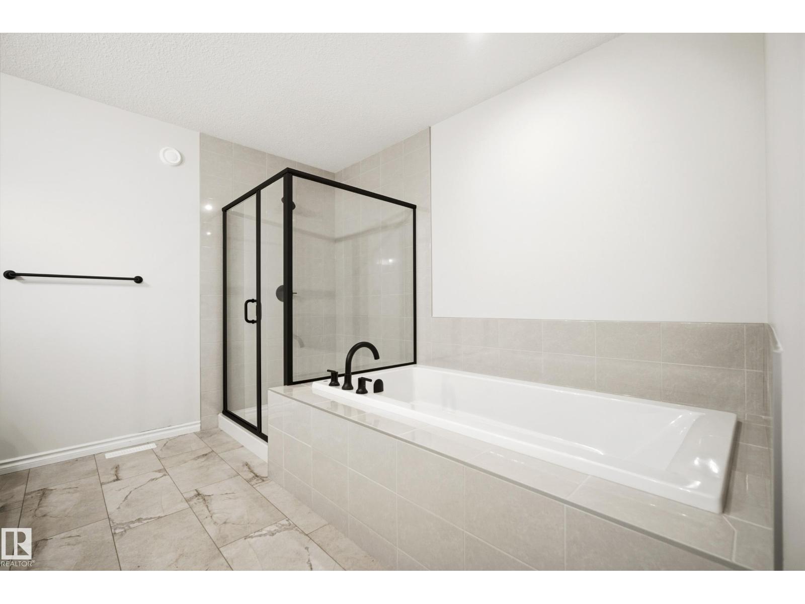 2230 194A ST NW - Image 22