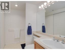 325 3969 Shelbourne St, Saanich, BC V8N3E1 Photo 13