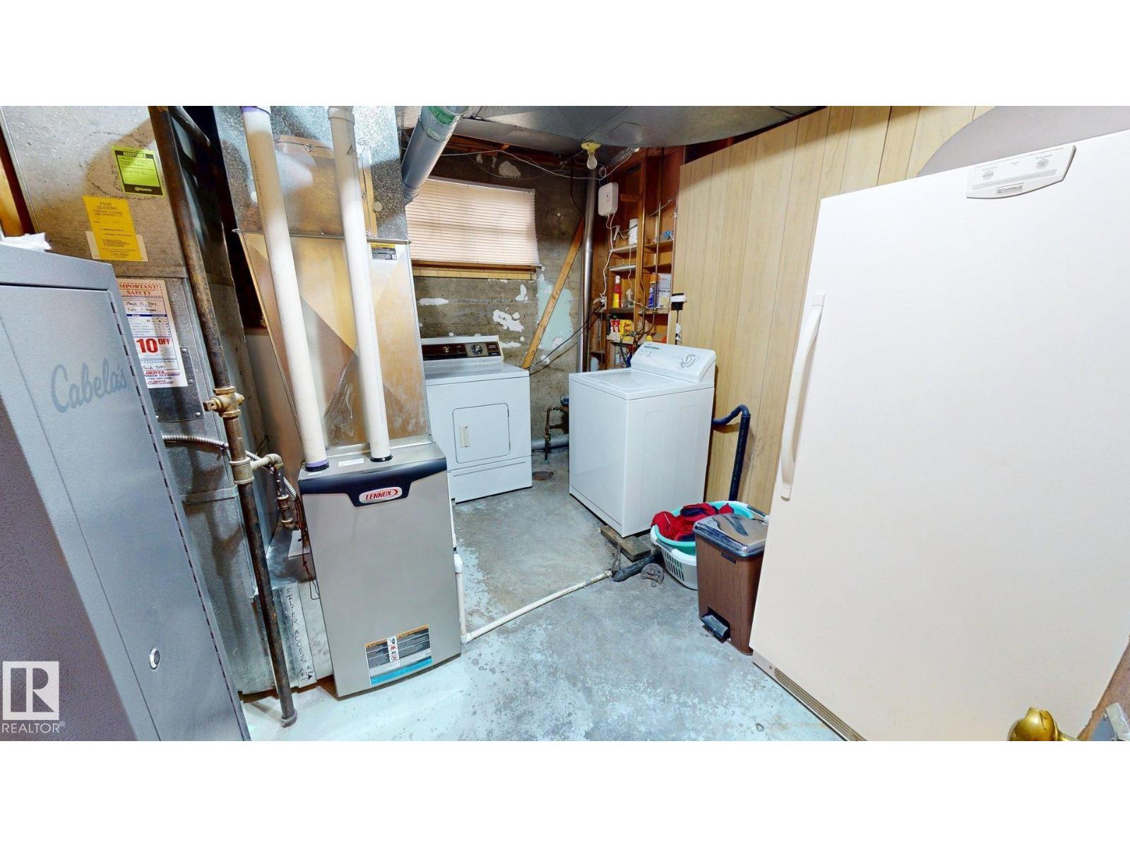 10328 77 ST NW - 22