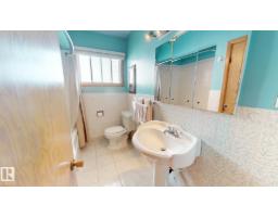 10328 77 St Nw, Edmonton, AB T6A3C3 Photo 9