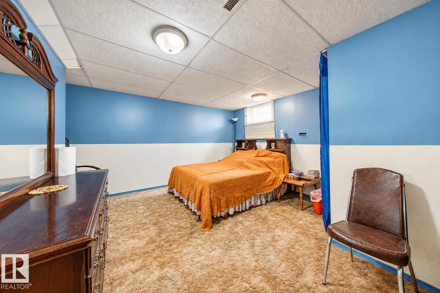 464025 RGE ROAD 242 - 35