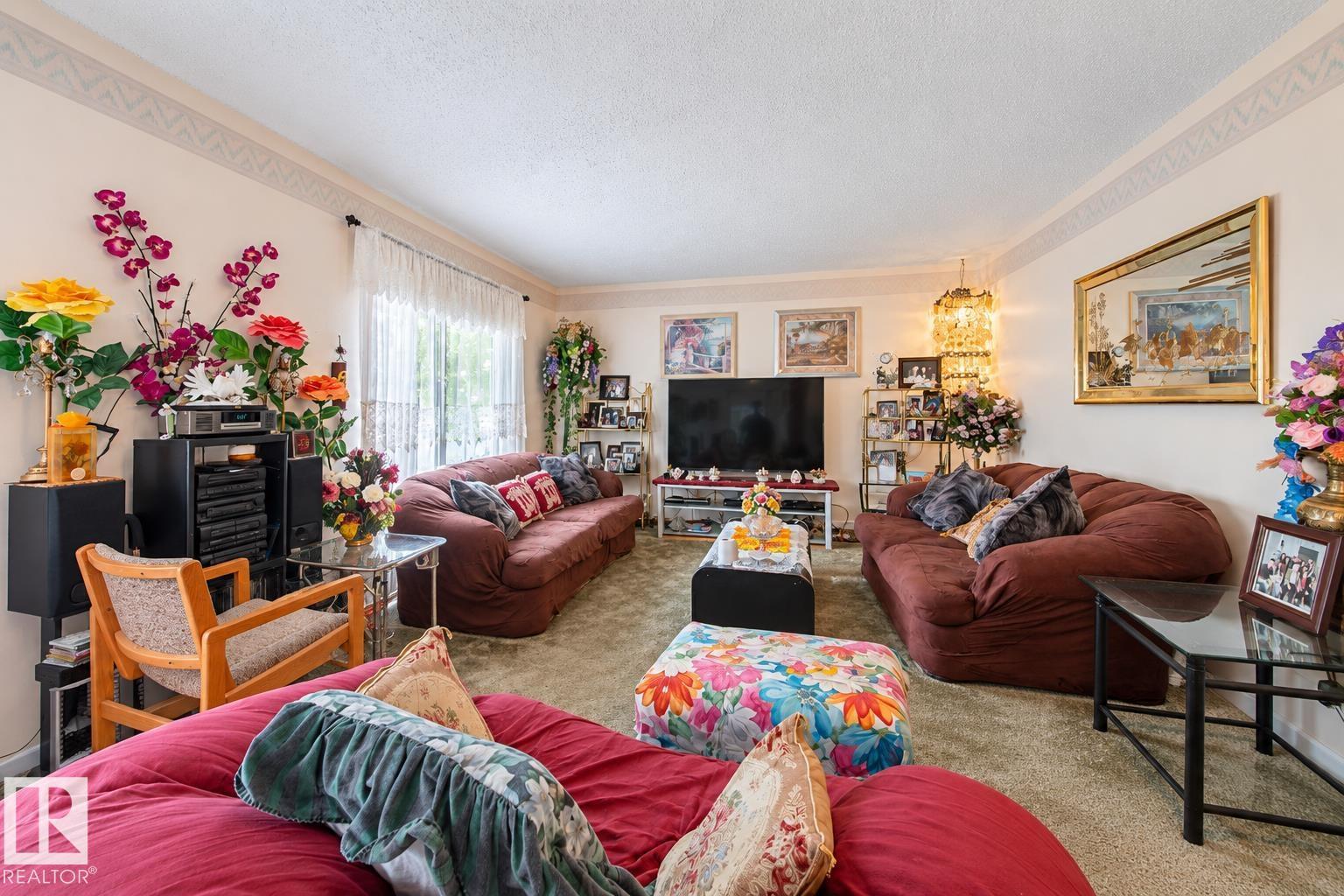 464025 RGE ROAD 242 - 18