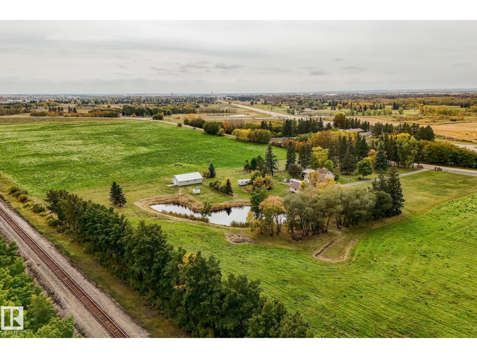 464025 RGE ROAD 242 - Image 8