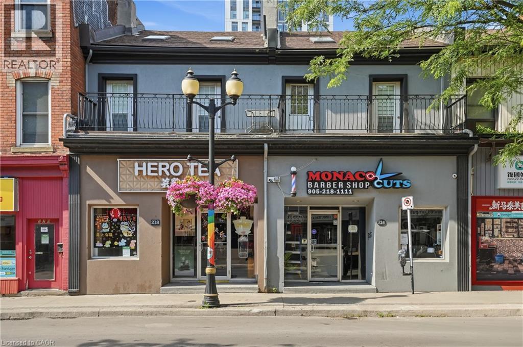 216-218 KING Street E