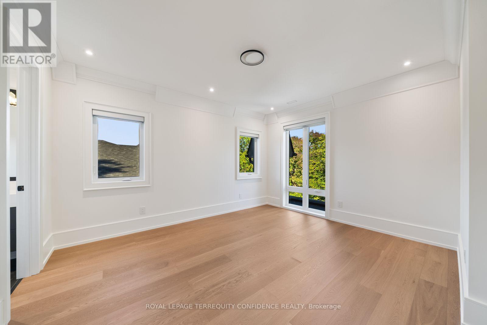 229 FLORENCE AVENUE - Image 33