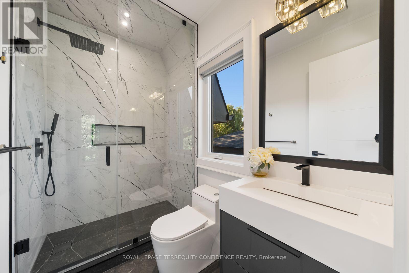 229 FLORENCE AVENUE - Image 35