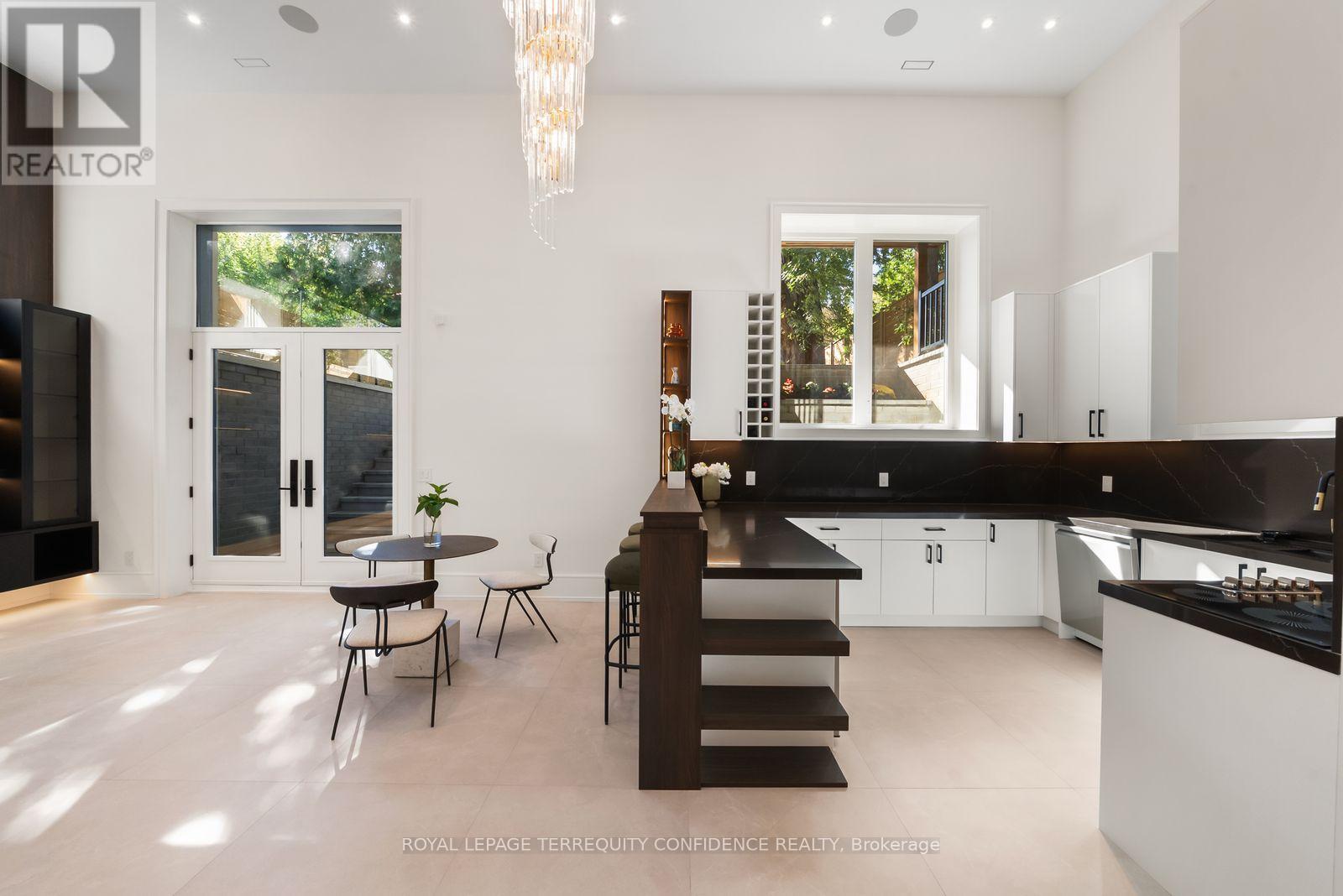 229 FLORENCE AVENUE - Image 39