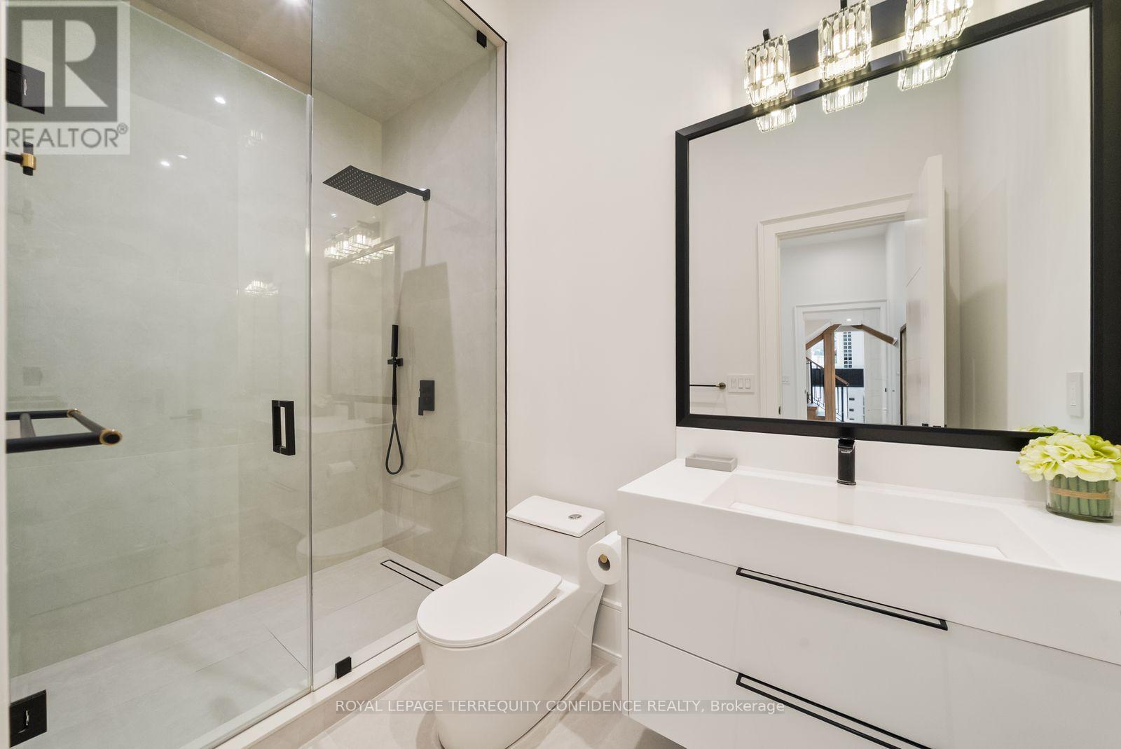 229 FLORENCE AVENUE - Image 44