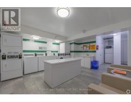 807 - 291 Avenue Road, Toronto, ON M4V2G9 Photo 13