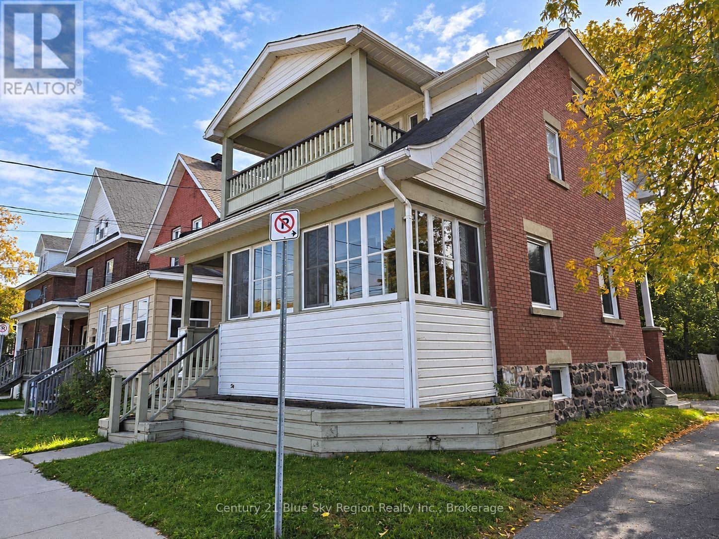 663 FERGUSON STREET - 2