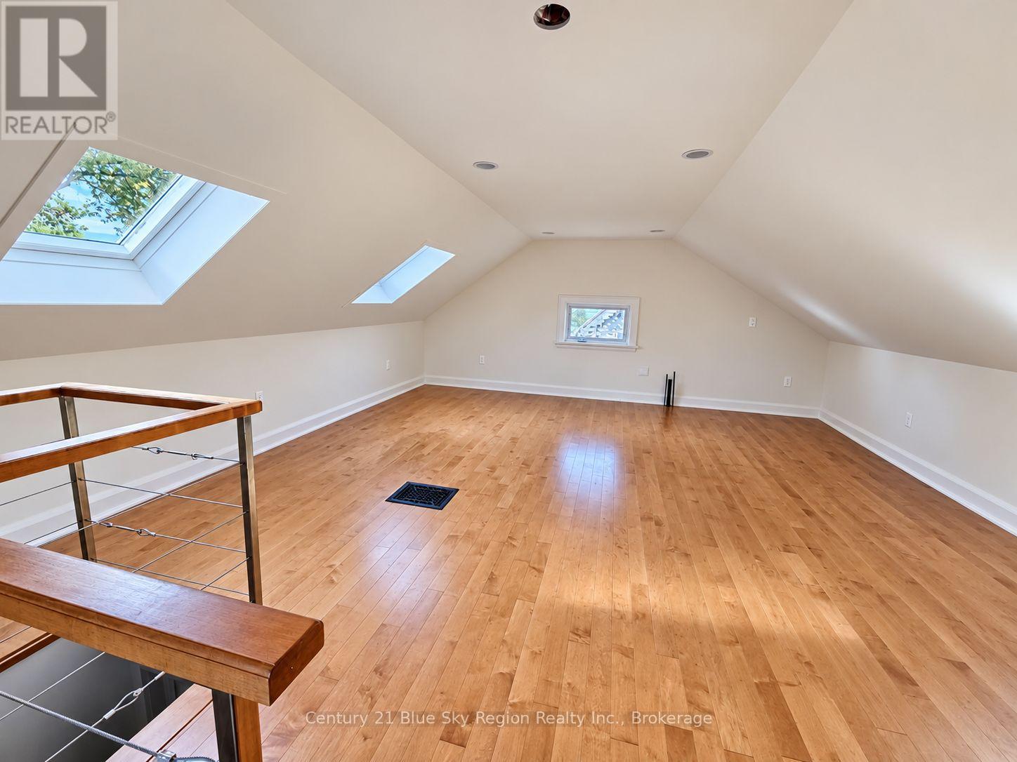 663 FERGUSON STREET - 21