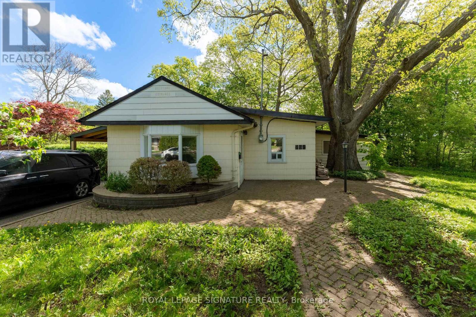 429 ROUGE HILLS DRIVE - 2