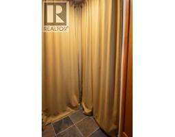 211 10 Renaissance Square, New Westminster, BC V3M7B1 Photo 23