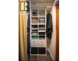 211 10 Renaissance Square, New Westminster, BC V3M7B1 Photo 25