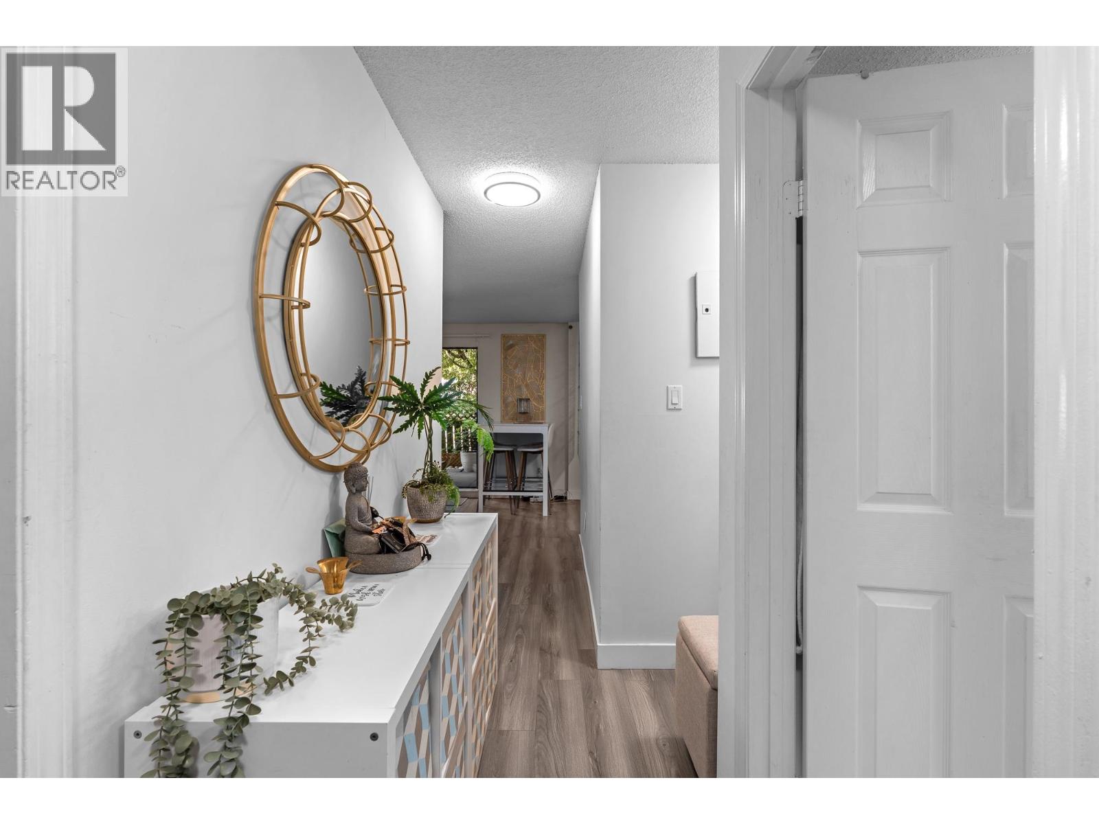 110 45 FOURTH STREET, New Westminster - Image 1