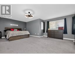 2007 Celeste Street, Innisfil, ON L9S4Z6 Photo 18