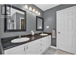 2007 Celeste Street, Innisfil, ON L9S4Z6 Photo 23