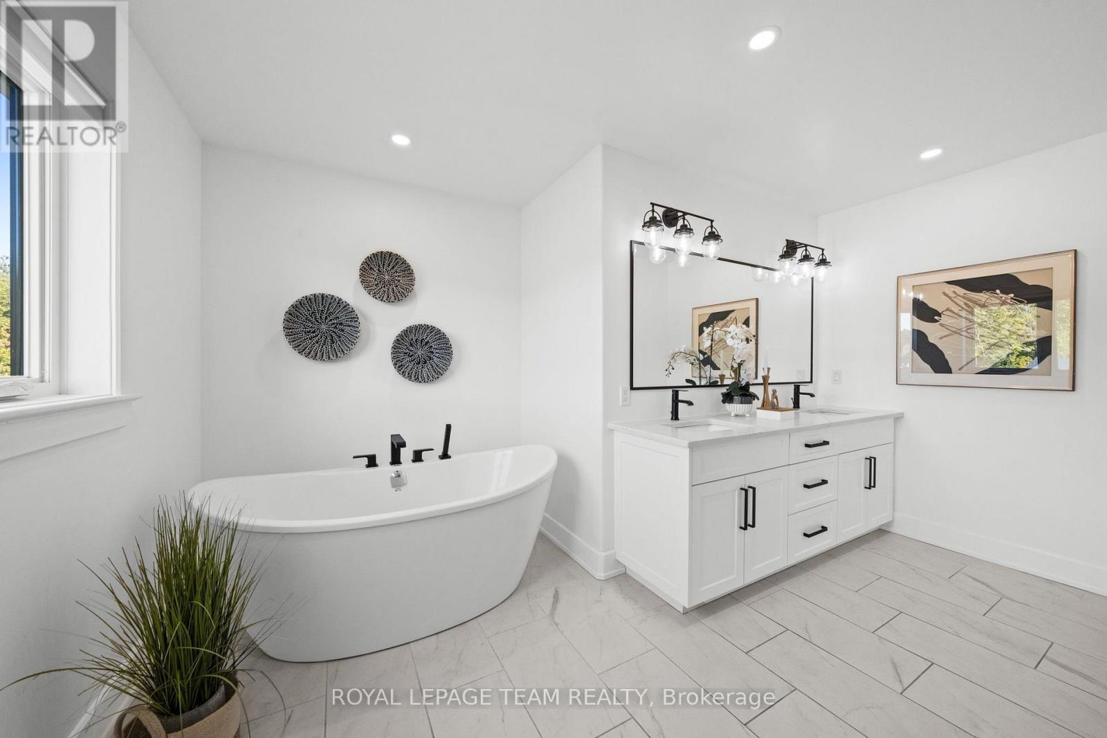 57 PAUL A BERTRAND DRIVE - Image 31