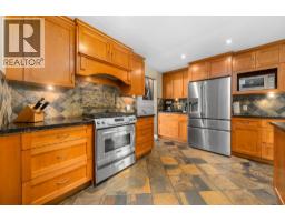 4506 Ranger Avenue, North Vancouver, BC V7R3L5 Photo 17