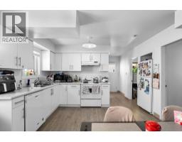 3186 E 28th Avenue, Vancouver, BC V5R1S7 Photo 12