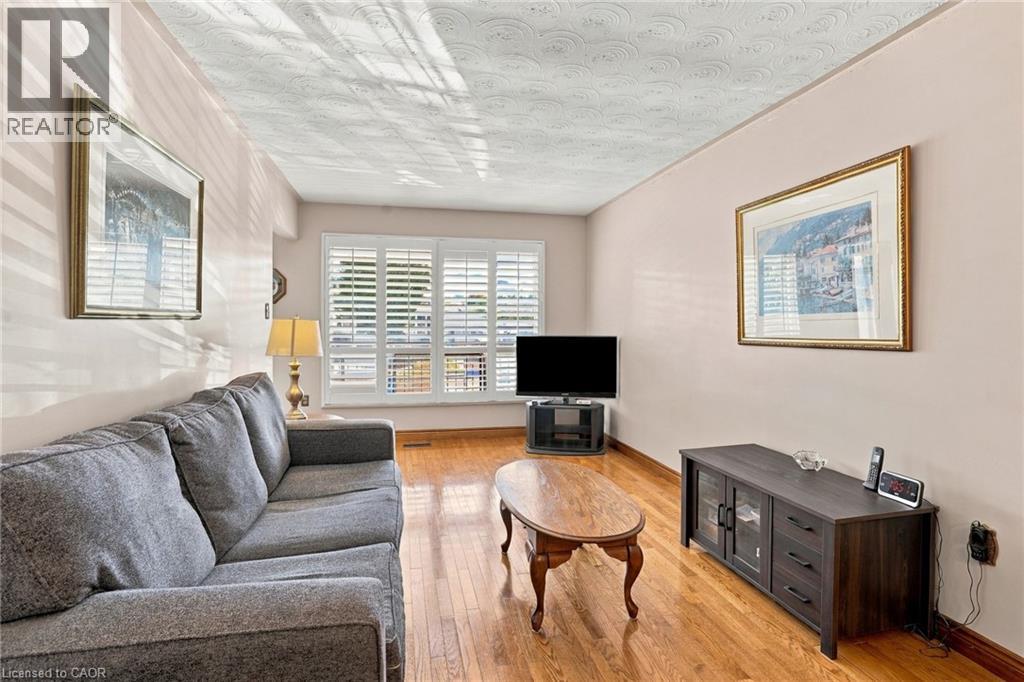 564 COCHRANE Road - 14