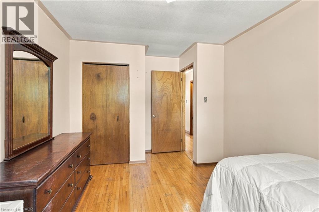 564 COCHRANE Road - 27