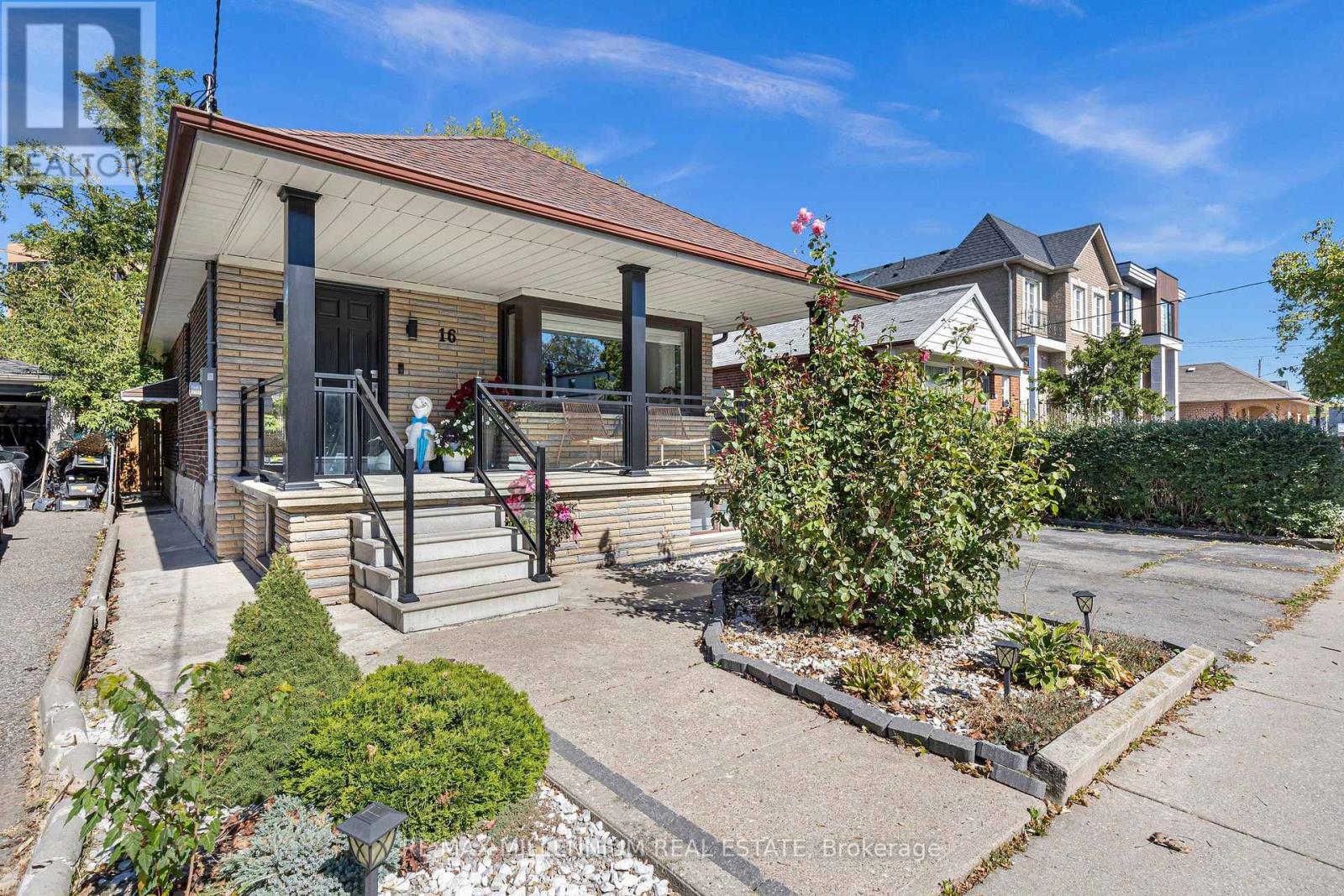16 SULTANA AVENUE - 1