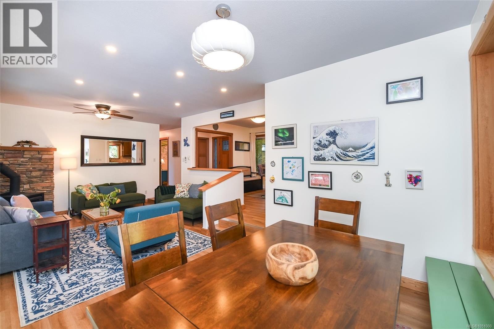 606 Colby Rd - Image 21