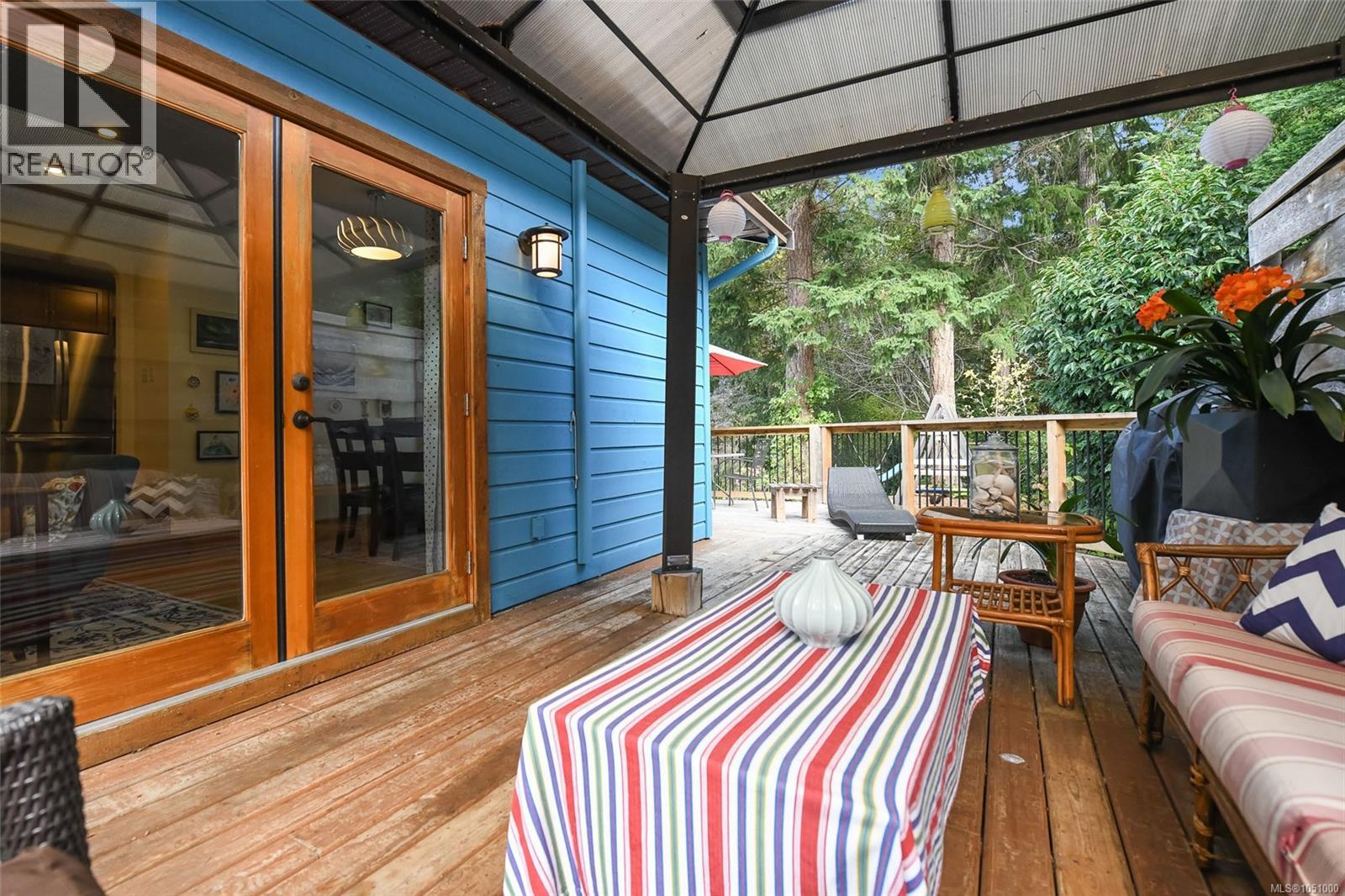 606 Colby Rd - Image 46