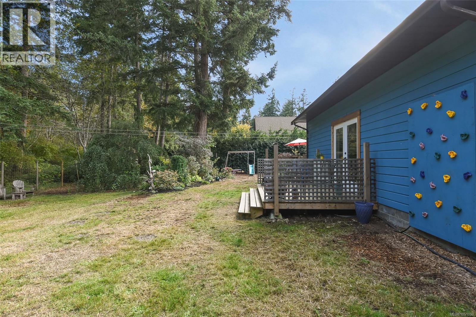 606 Colby Rd - Image 49
