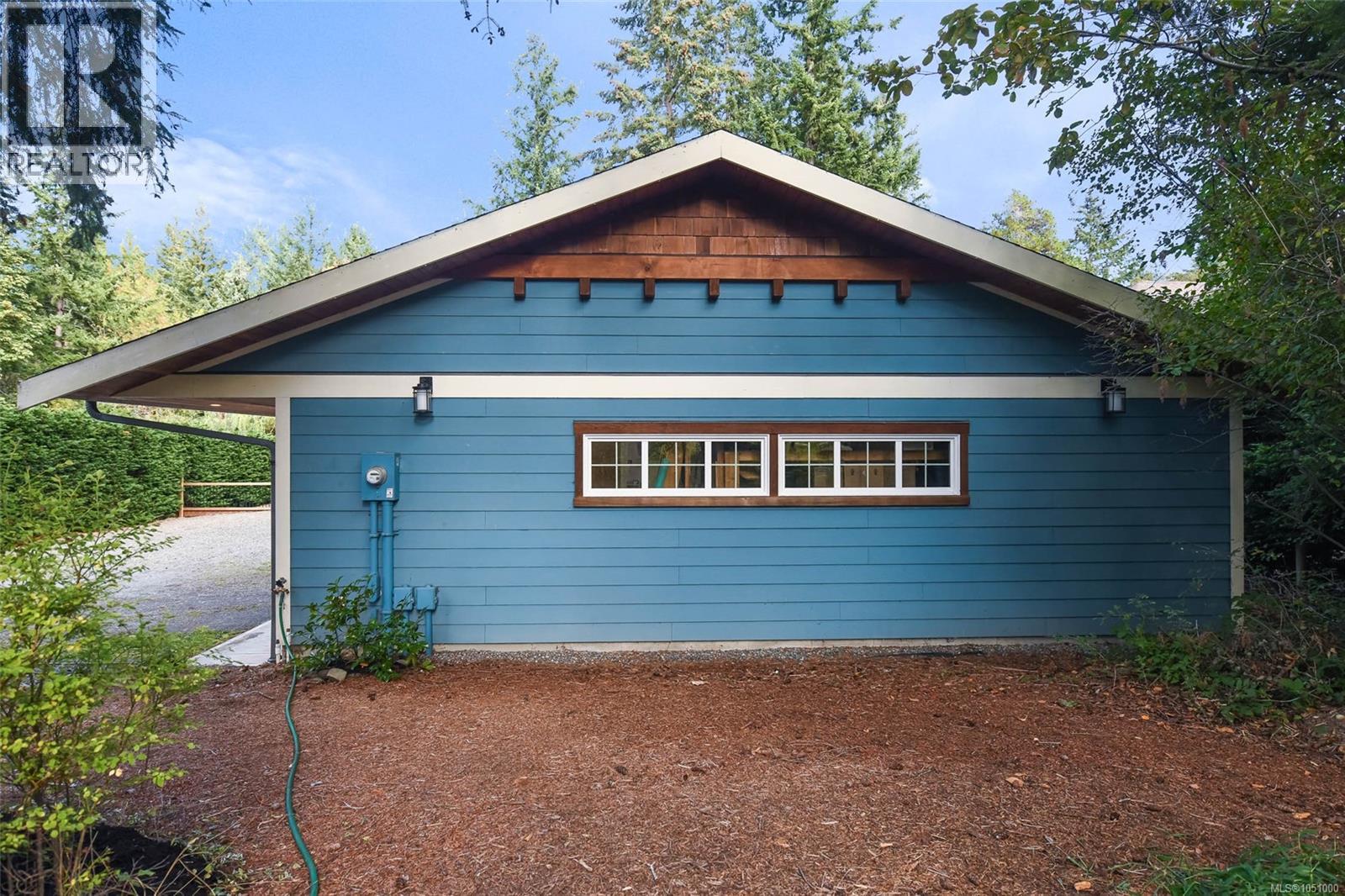 606 Colby Rd - 6