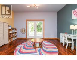 606 Colby Rd, Comox, BC V9M4H8 Photo 27