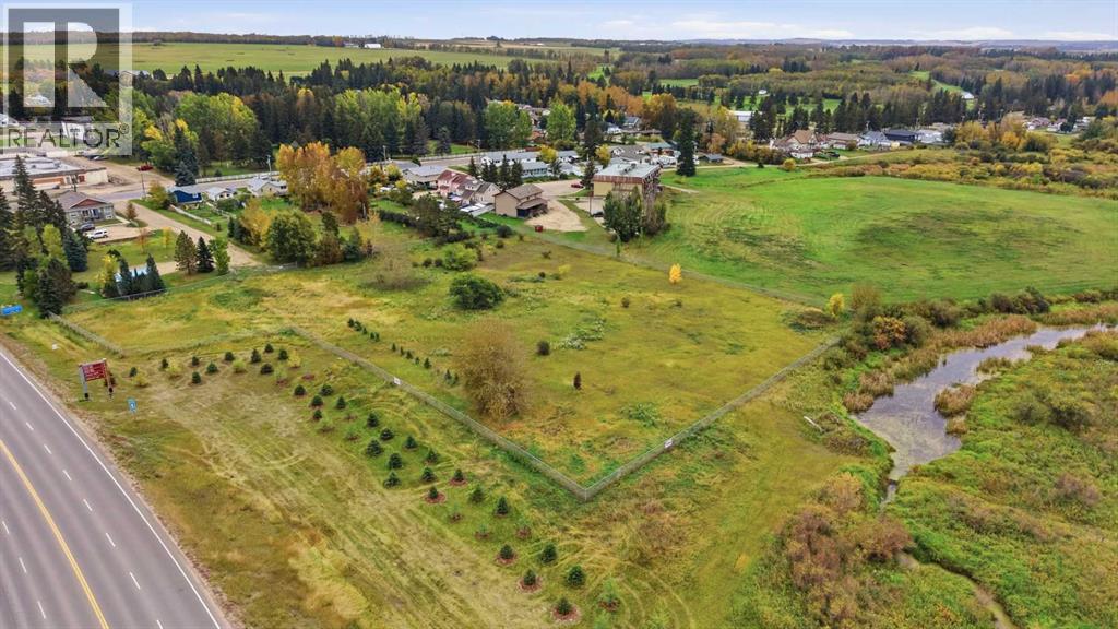 Listing photo – 4608 38A Ave Close, Ponoka