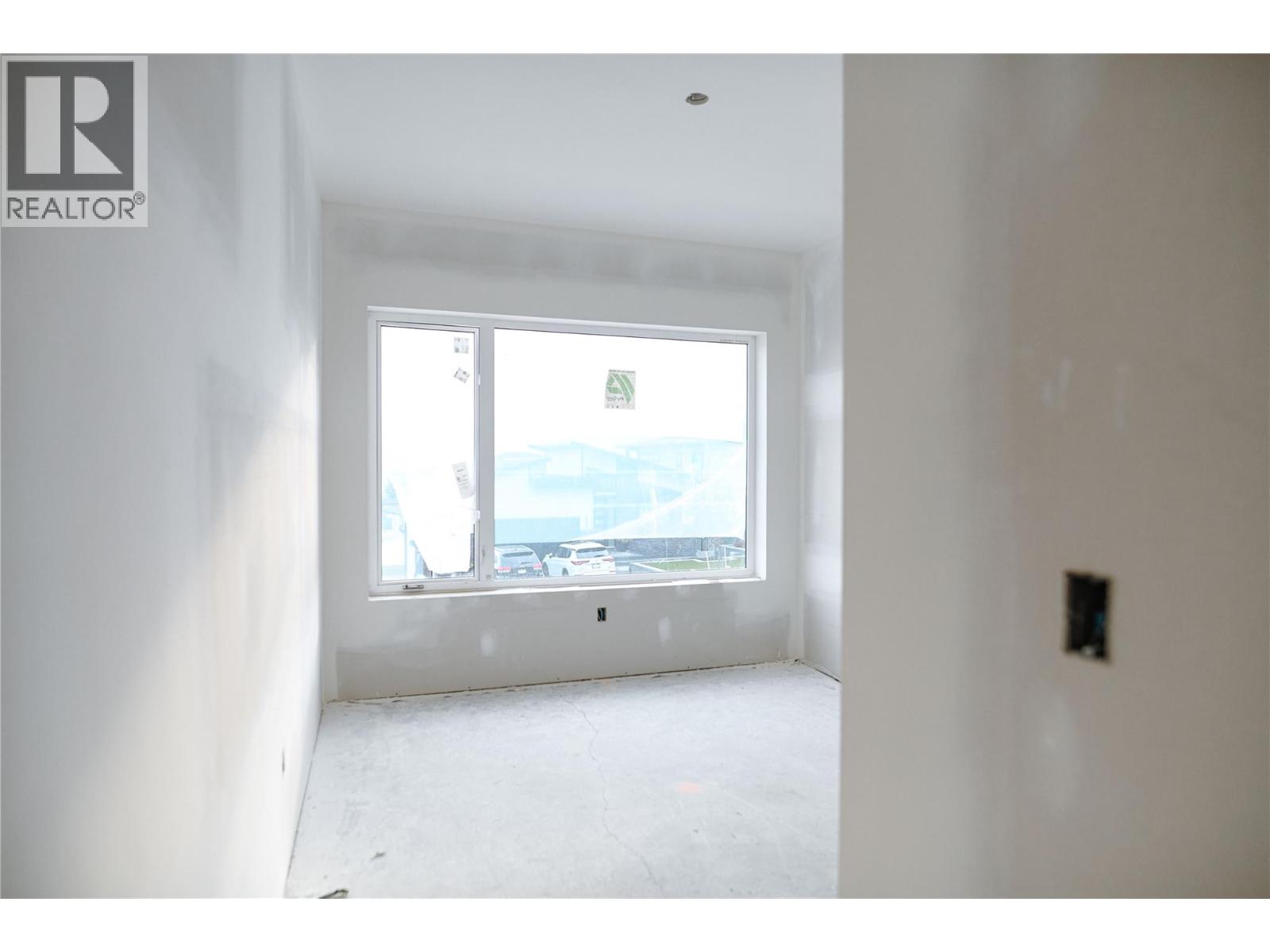 1096 Antler Drive - Image 36