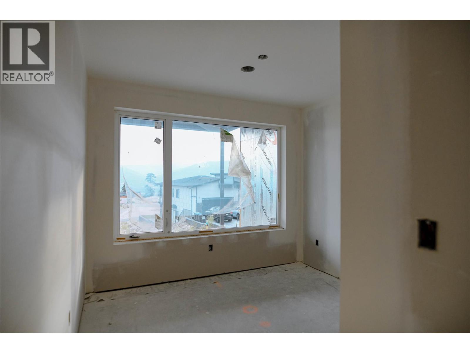 1096 Antler Drive - 33