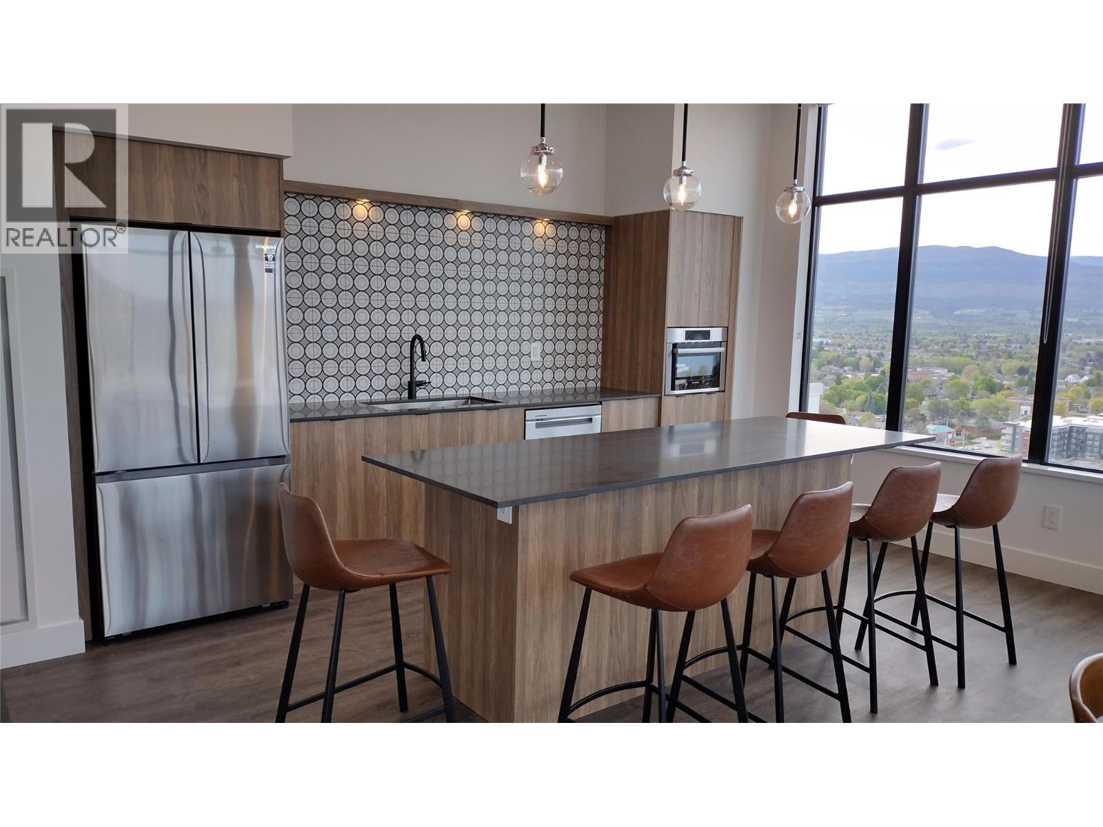 710 1471 St. Paul Street, Kelowna