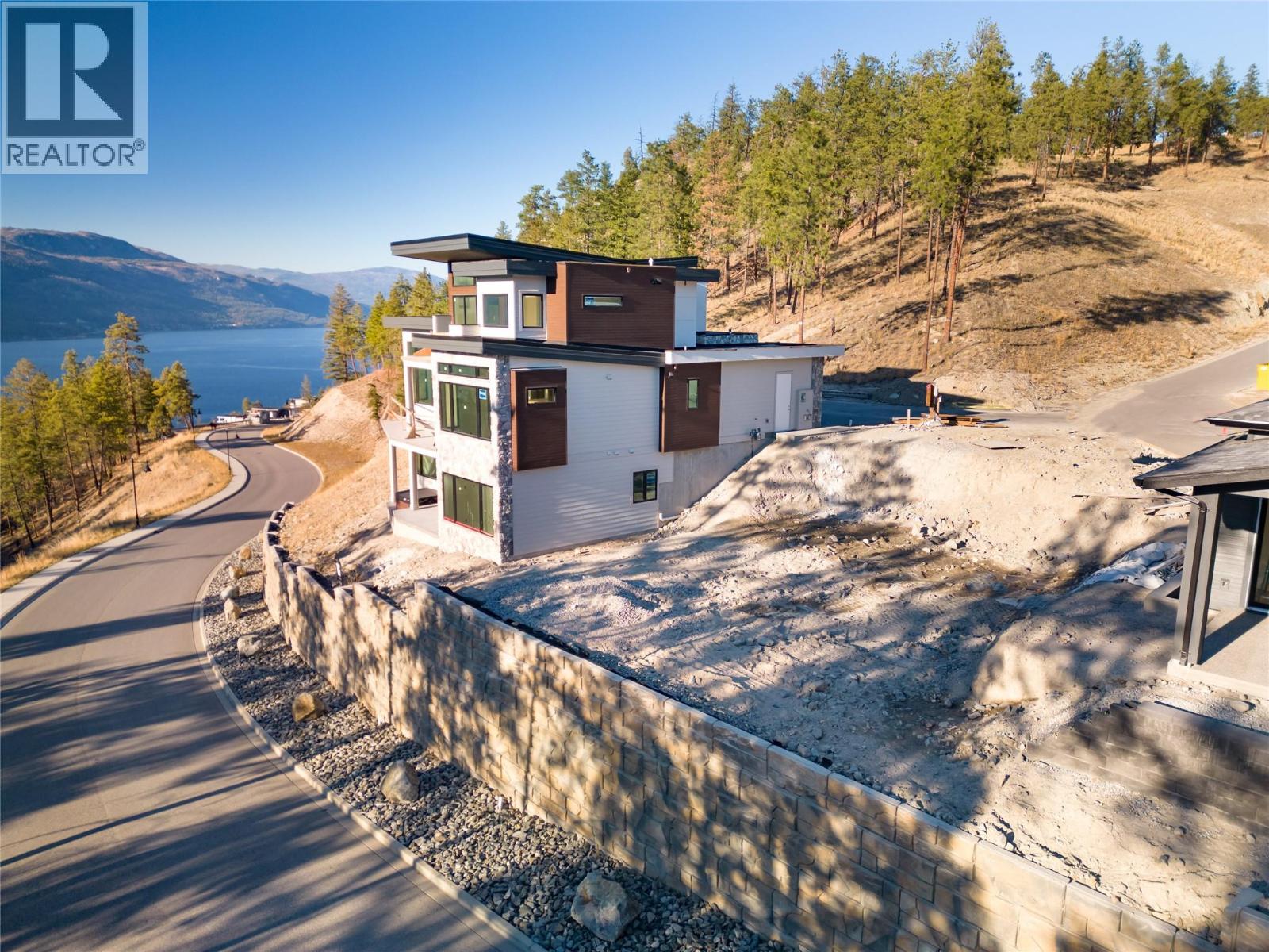 3417 Hilltown Close, Kelowna - Image 1