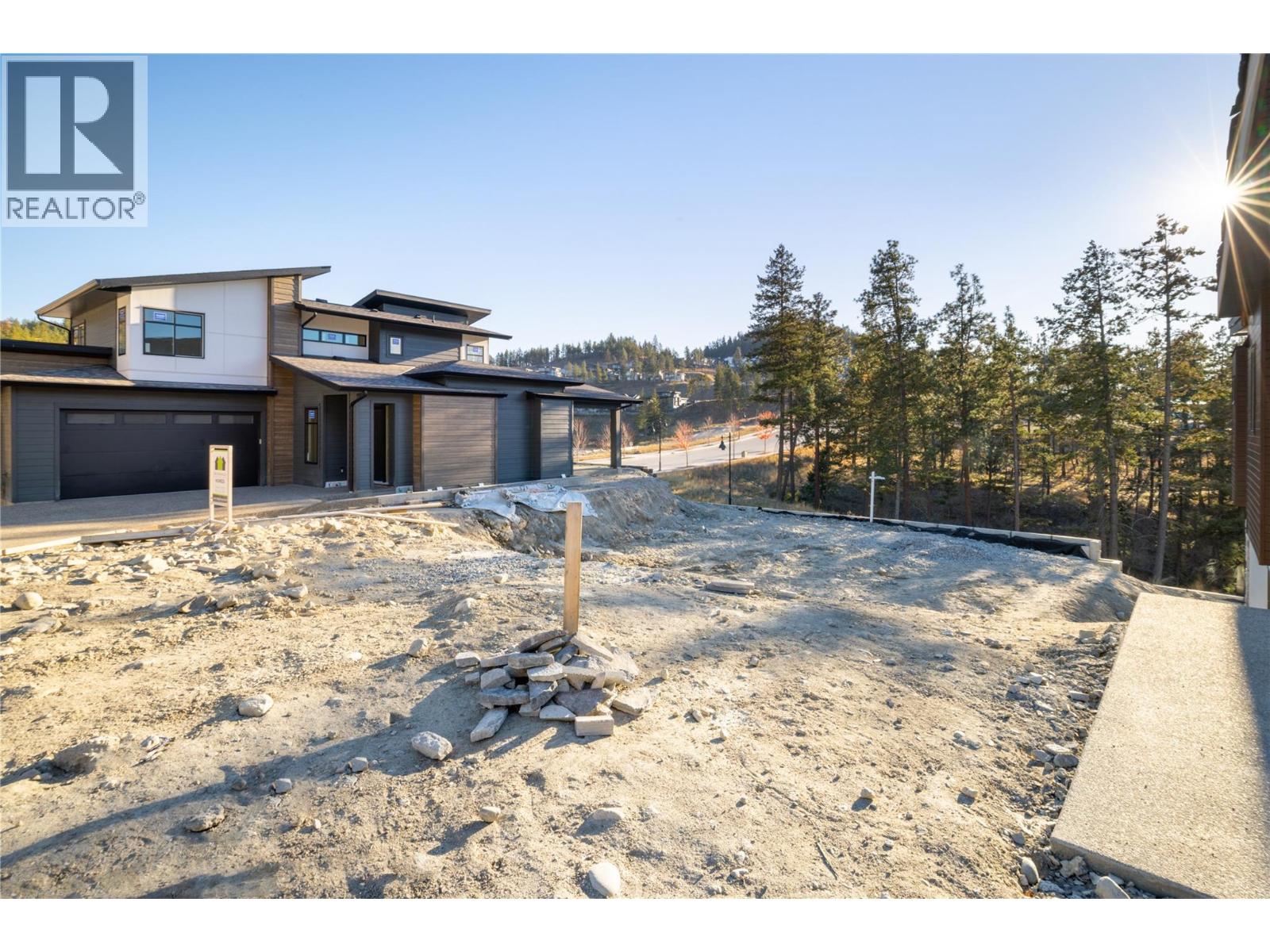 3417 Hilltown Close, Kelowna - Image 1
