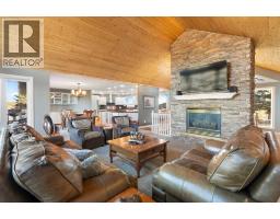 4pc Bathroom - 33038 Township Road 272, Rural Rocky View County, AB T4C2Z6 Photo 15