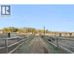 33038 Township Road 272, Rural Rocky View County, AB T4C2Z6 Photo 47
