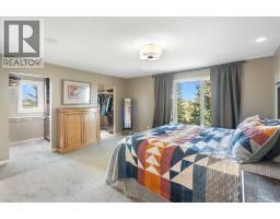 Bedroom - 33038 Township Road 272, Rural Rocky View County, AB T4C2Z6 Photo 17