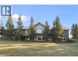 Foyer - 33038 Township Road 272, Rural Rocky View County, AB T4C2Z6 Photo 6