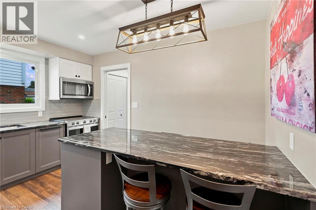 1008 GARTH Street - Image 9