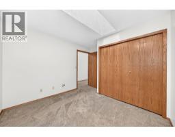 3 Parklane Place - photo 15