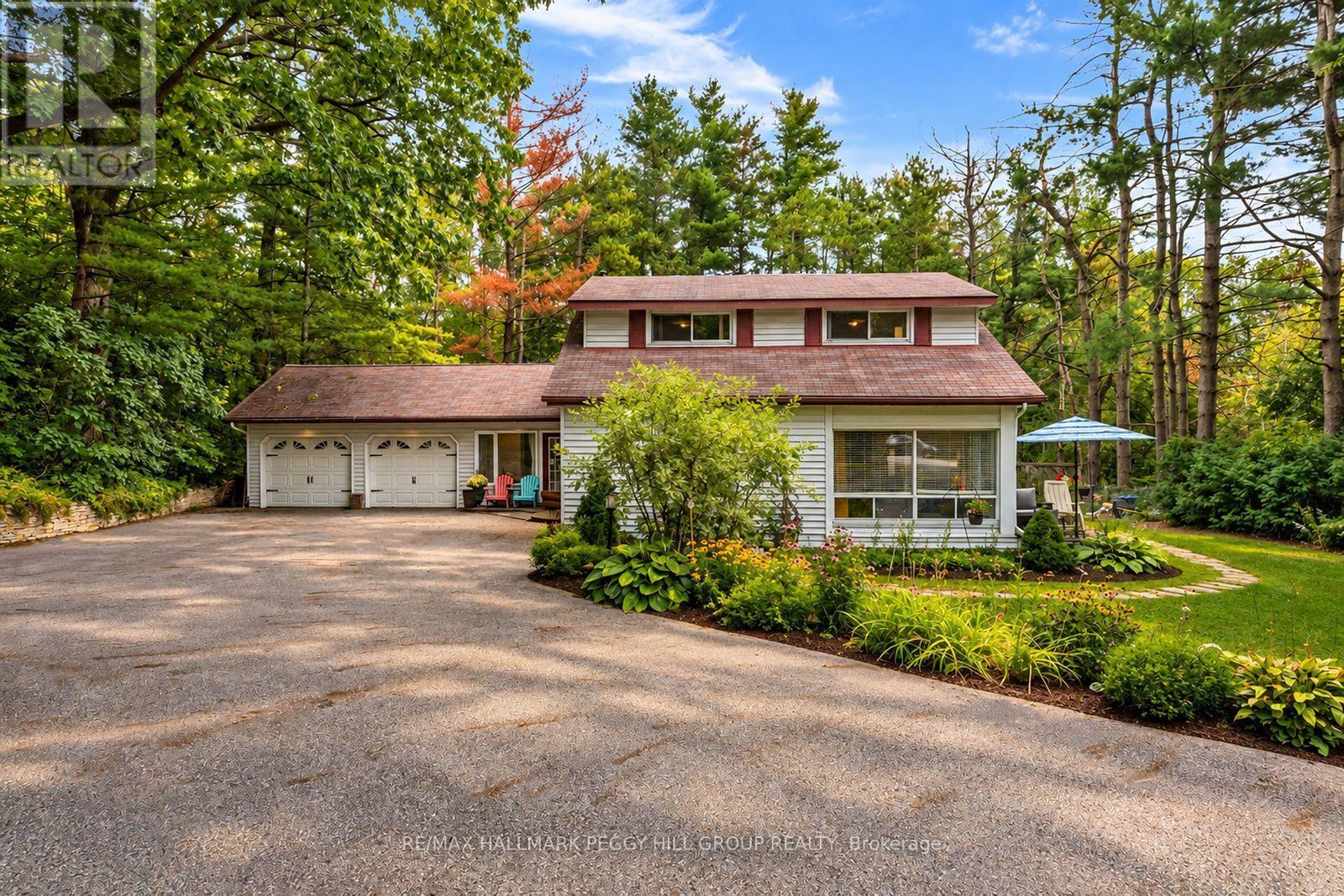 11 Colborne Street, Oro-Medonte, Ontario, L4M4S1, Oro-Medonte, Ontario — photo 1 of 5