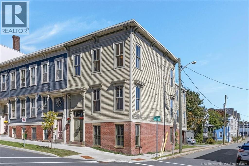 176 Sydney Street, Saint John, New Brunswick, E2L2M4, Saint John, New Brunswick — photo 2 of 5