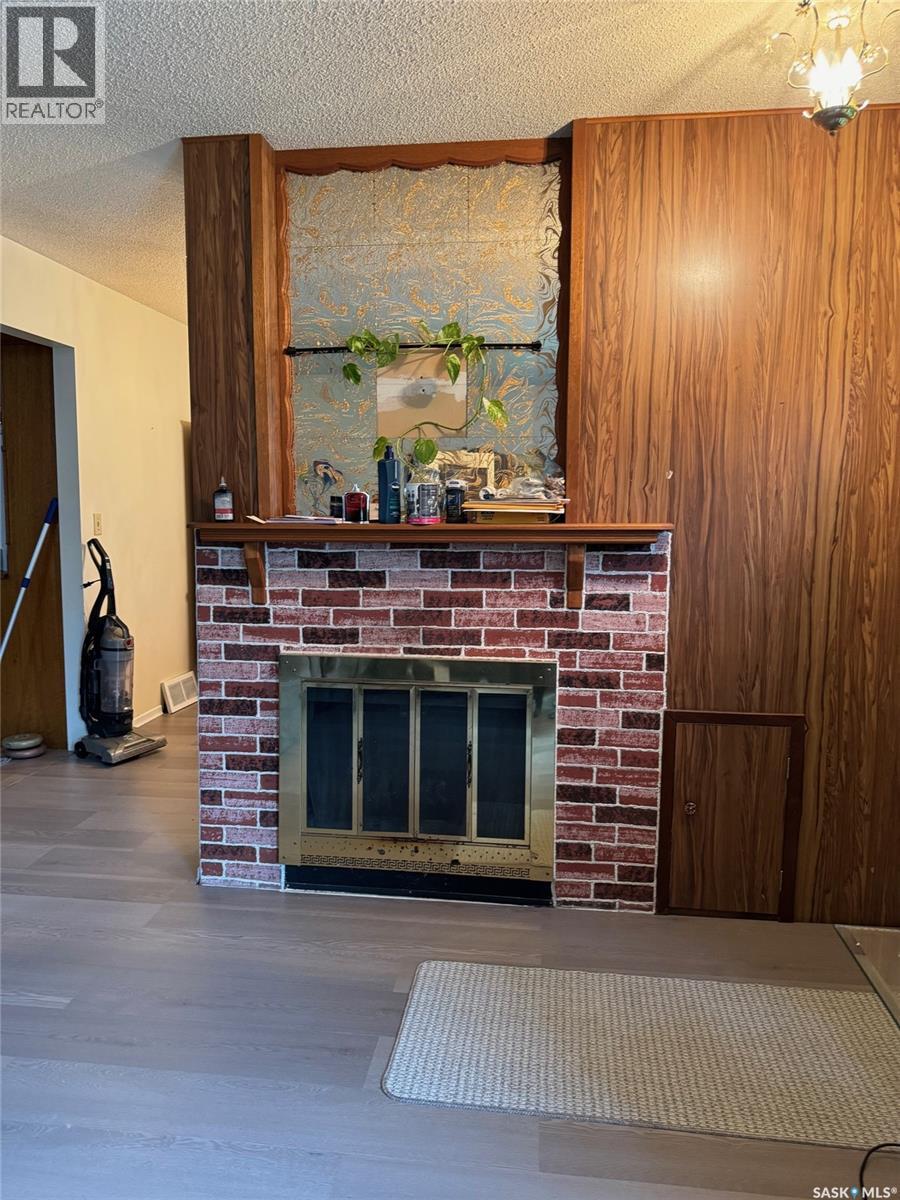 359 2nd AVENUE E, Melville — photo 16