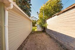 693 Stella Avenue, Winnipeg, MB R2W2V6 Photo 14