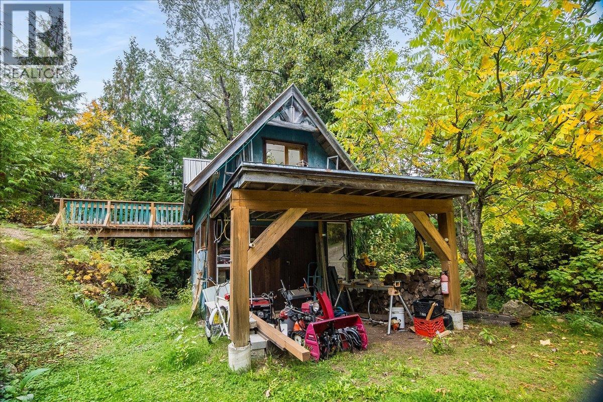 8494 Red Mountain Road - 52