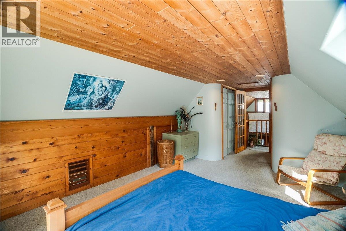 8494 Red Mountain Road - Image 42